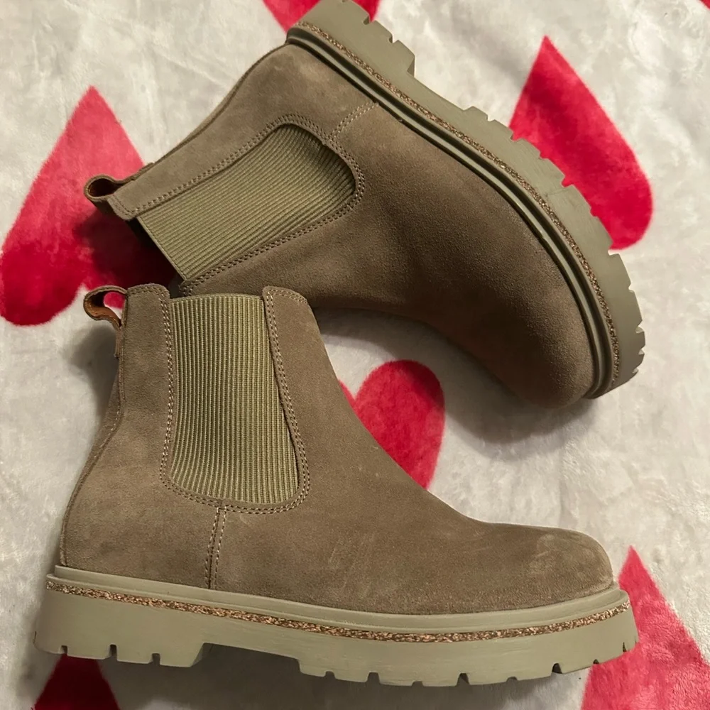 NEW BIRKENSTOCK HIGHWOOD SLIP ON SUEDE ANKLE BOOTS IN TAUPE